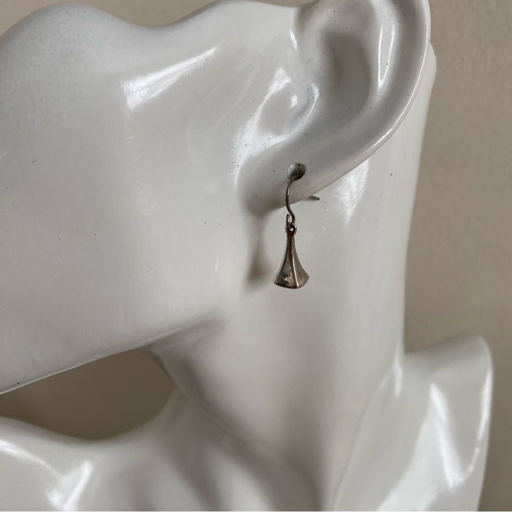 VTG Silver Bell-Shaped Drops Sculptural & Lightweight Earrings